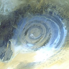 le mystérieux œil bleu du Sahara