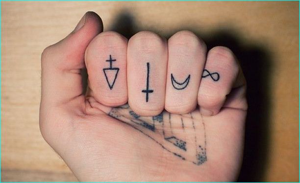 Knuckle Tattoos Give A Punch 20